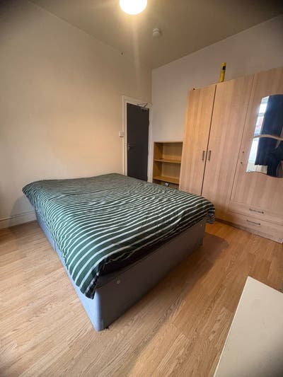 ✨ Two UC/DSS Double Rooms - 3 Months FREE Main Photo