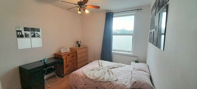 Lovely Room Close to Willesden Green Station Main Photo