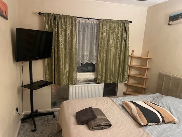 Nice Double Room for Single Person in Good Area Main Photo
