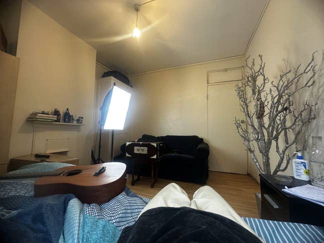 Spacious double room near Bethnal green station  Main Photo