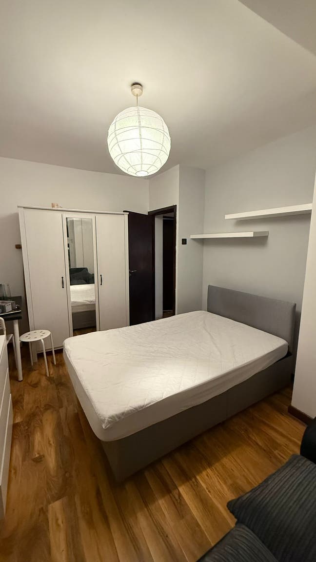 Available in December! Cozy Double Room/Vauxhall Main Photo