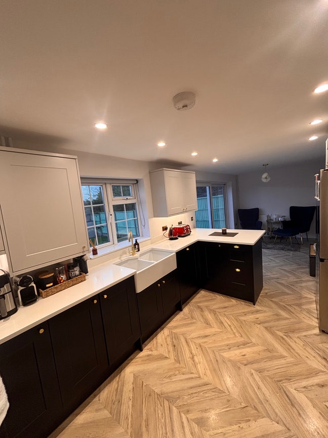 Seeking a fellow housemate.  Main Photo