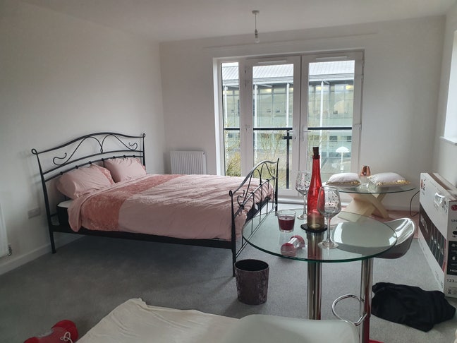 &pound;600 - Great Double Room in Basingstoke  Main Photo