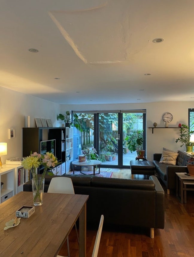 Ensuite Room Sublet in Dalston — January Main Photo