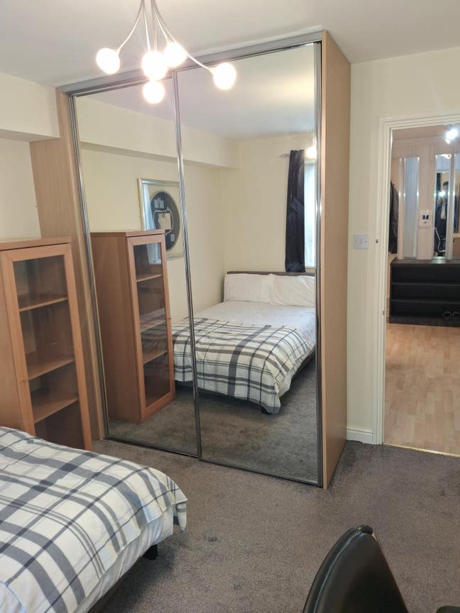 Luxury Room - Private Bathroom Main Photo