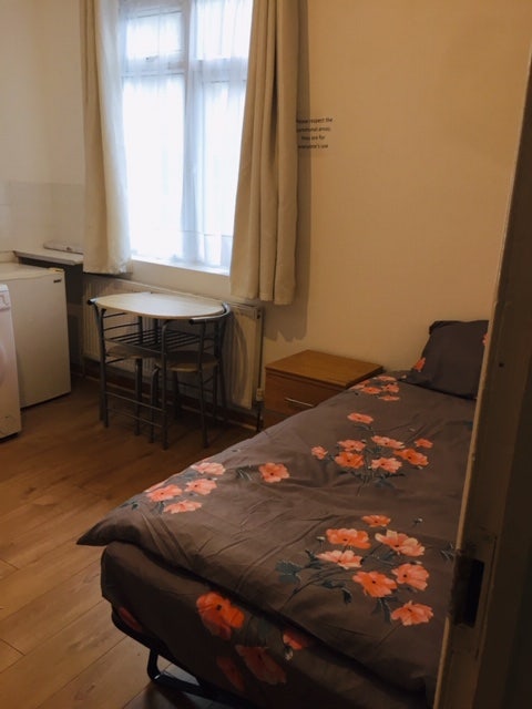 Cosy Studio Flat in Tottenham Main Photo