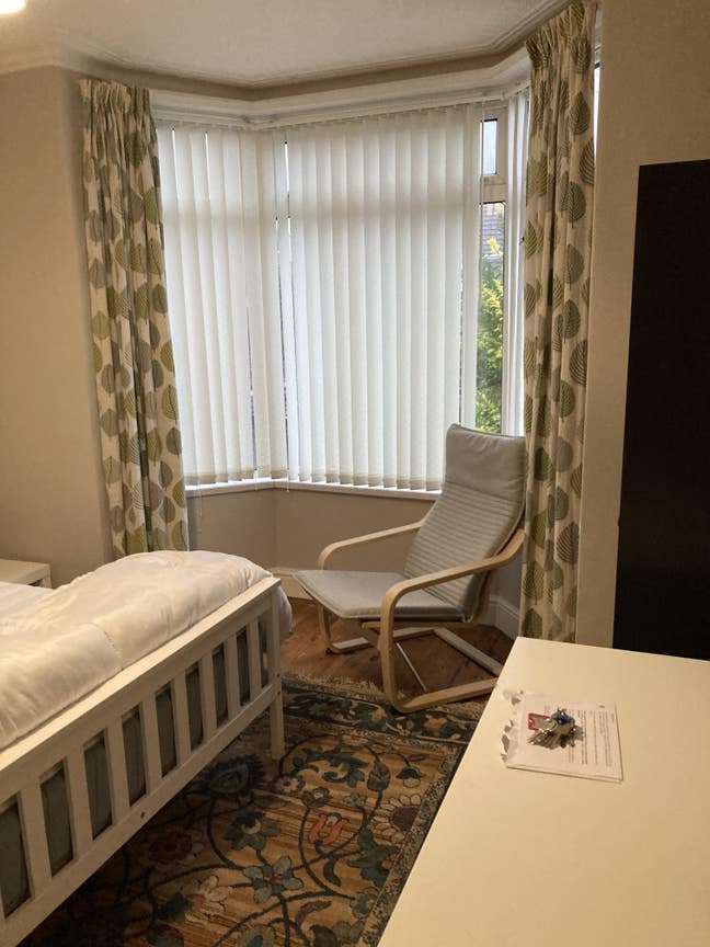  ground floor  double room furnished  Main Photo