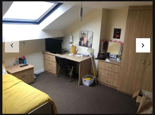 One large double bedroom Main Photo