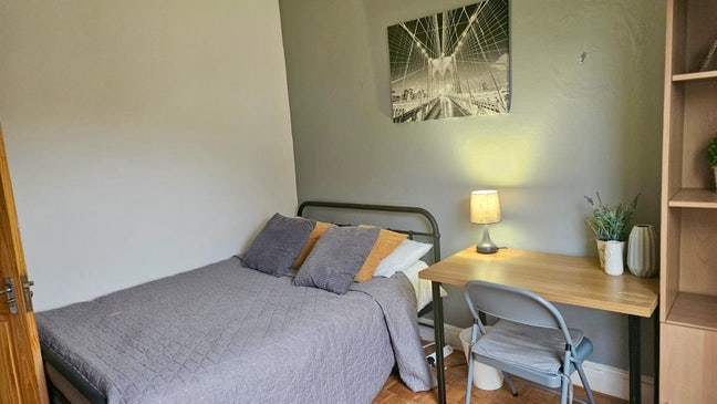 Great, furnished double room Main Photo