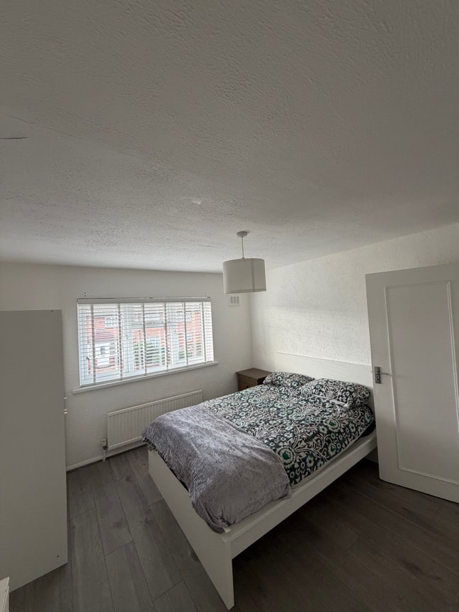 Spacious Double room  Main Photo