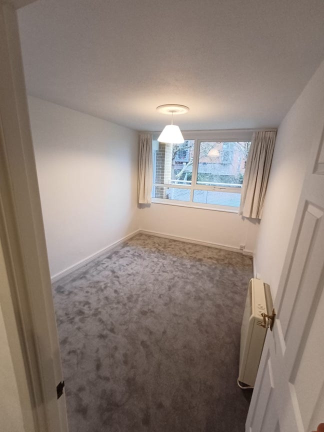 Comfortable rooms available Main Photo