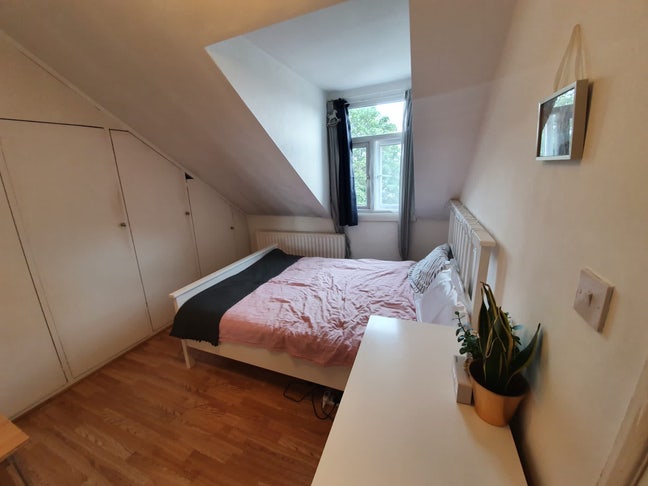 Double Room - Turnpike Lane Main Photo
