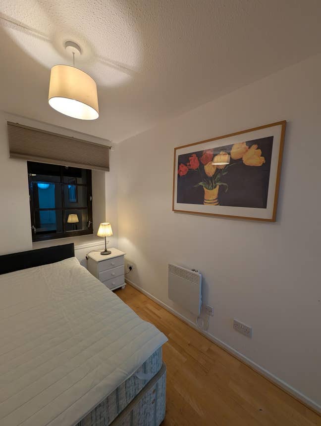 Room to let for sharing  Main Photo