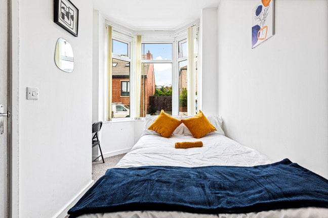 Luxury Ensuite Rooms - 2 Rooms Left!! No Deposit!! Main Photo