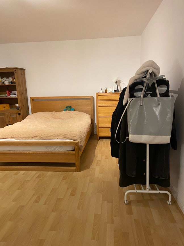 Master Bedroom Available – Anniesland, G13 Main Photo