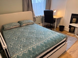 Nice Double Room All Bills Included Main Photo