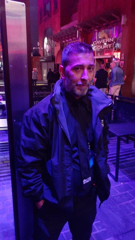 42 year old Male seeks a double room Main Photo