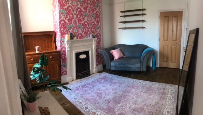 Happy lively home.  Main Photo