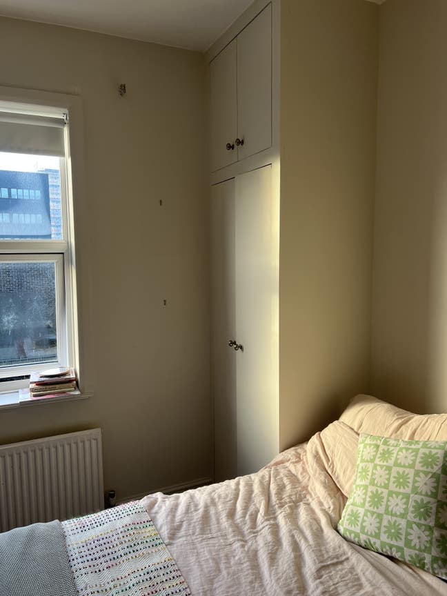 Spacious room in Earlsfield/ Wandsworth available Main Photo