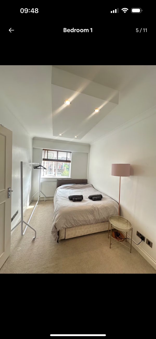 Short term room / entire flat Main Photo