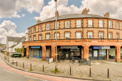 Lovely Double and Single Bedroom Main Photo