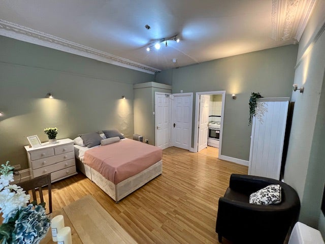 Self-Contained double studio in Balham/Tooting Main Photo