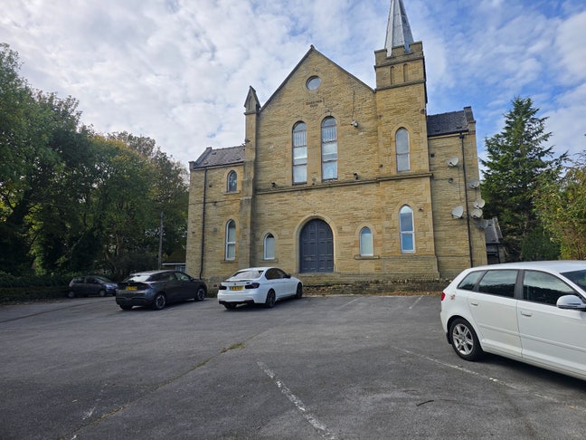 2-Bedroom Apartment – Flat 9, Olivia’s Court, Main Photo