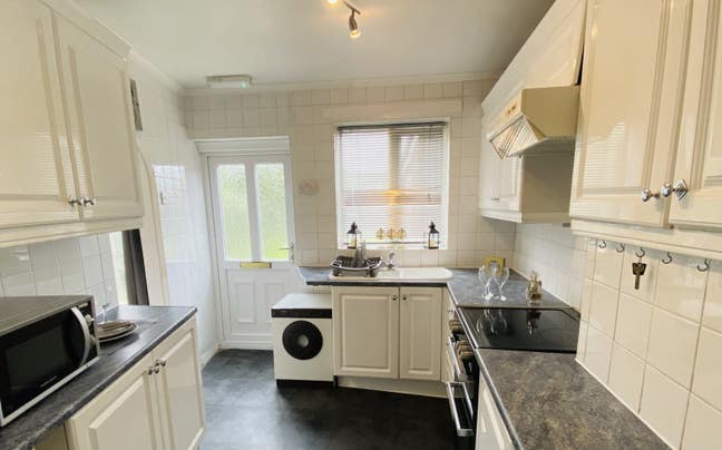 ⭐⭐⭐Lovely Modern Professional Co-Living⭐⭐⭐ Main Photo