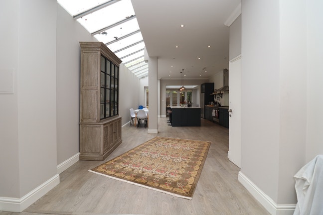 WHAT A HOUSE!  Main Photo