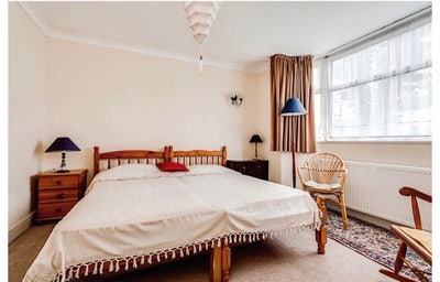 Room Main Photo