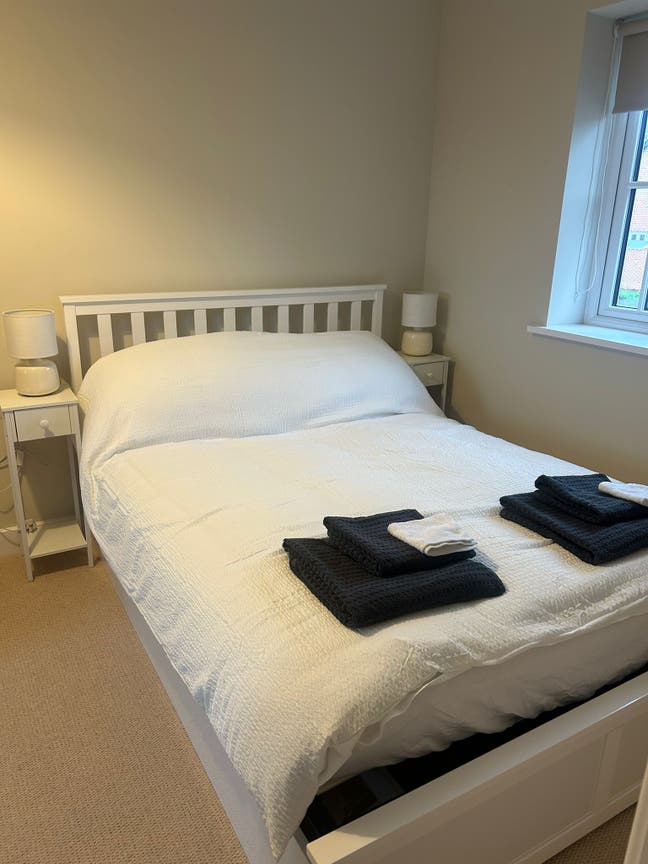 ✨ Spacious Double Room in Chesterwell, Colchester  Main Photo