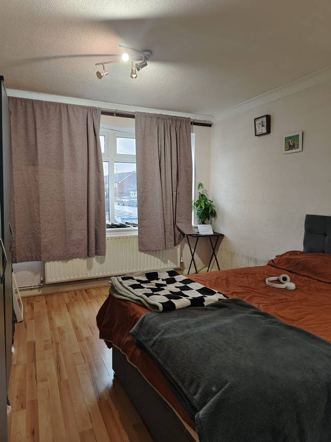  BIG Double ROOM  5 mins to station Main Photo