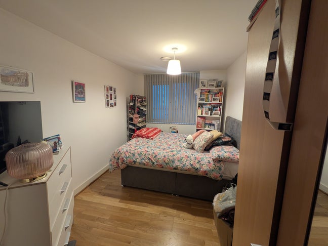 Double room to rent in Woolwich Main Photo