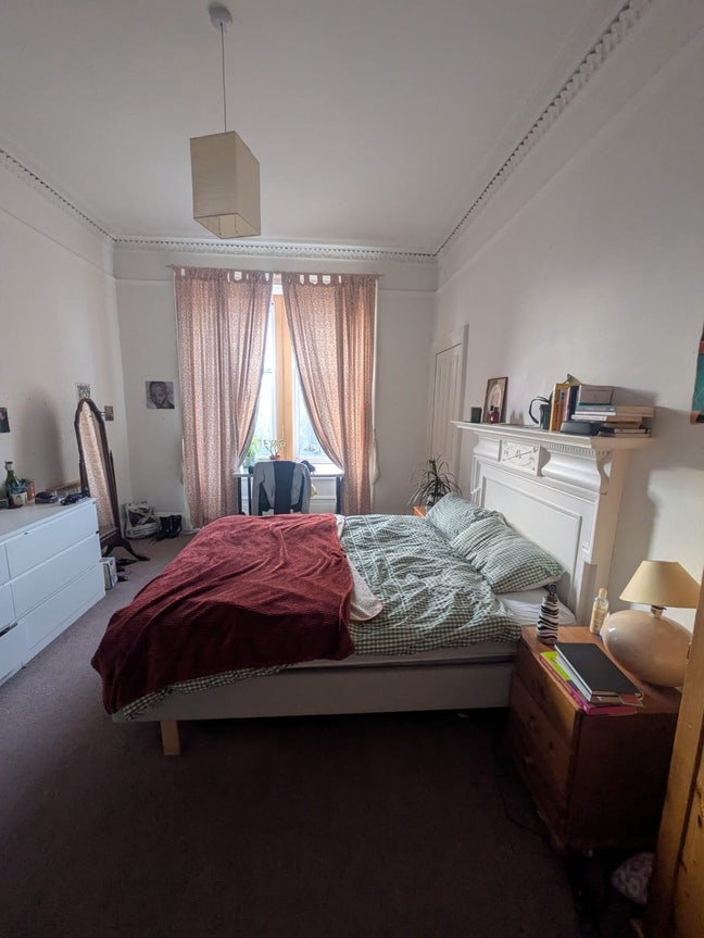 Morningside, two flatmates wanted  Main Photo