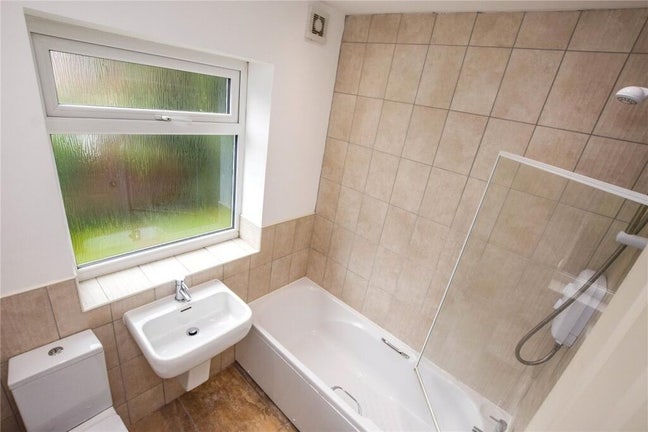 🏡 Beautiful En-Suite Room Available Main Photo