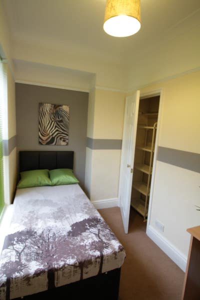 Furnished  Room to Let Main Photo