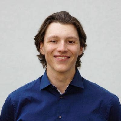 Study abroad Main Photo