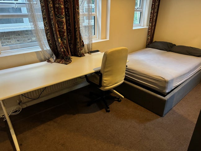 Very large double room, clean flat near Kilburn. Main Photo