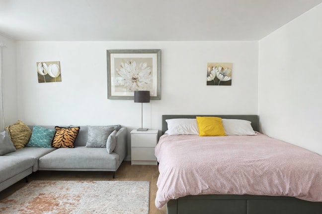 Cosy Double — Studio Size room Main Photo