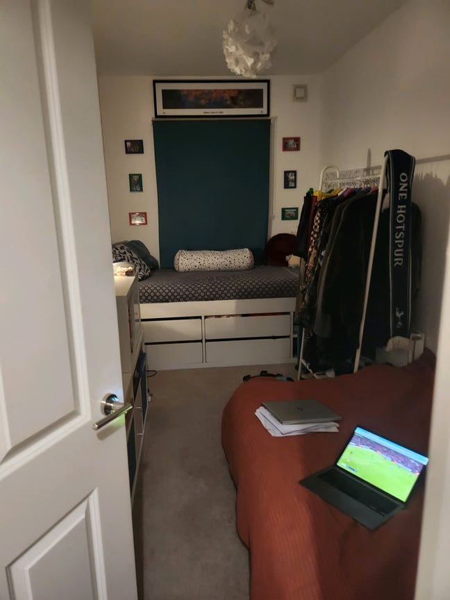 Double Room Right next to Brockley Station! Main Photo
