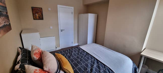 Double Rooms, with private bathroom facilities Main Photo
