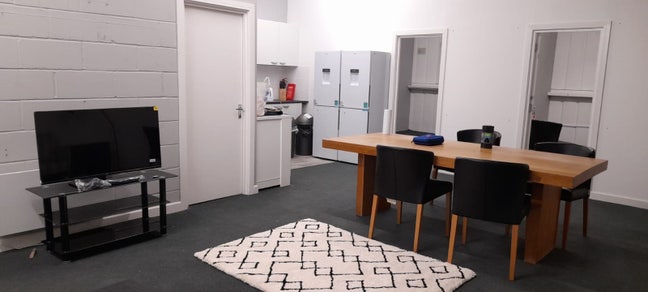 Room available in a Creative Warehouse in Clapton Main Photo