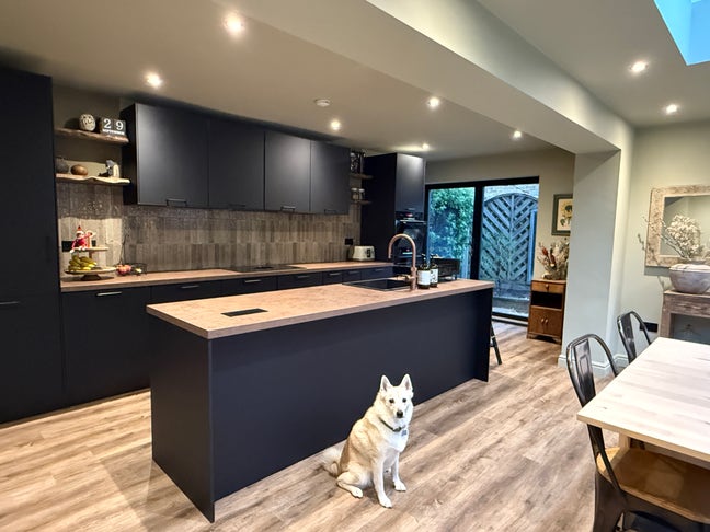 House close to Epping high street and station Main Photo