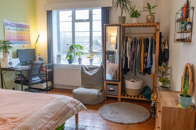 Spacious double in Cosy Clifton flat - 1st of Jan Main Photo