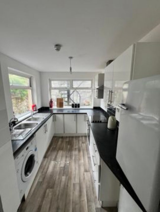 5 Bed Student House Available August 2026  Main Photo