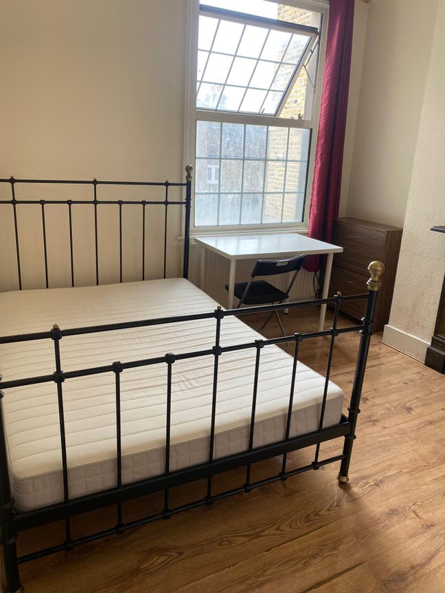  Nice Double Room in Clapham North/Stockwell Main Photo