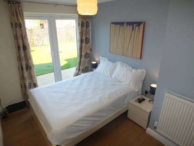 Ensuite Room close to TVP Main Photo