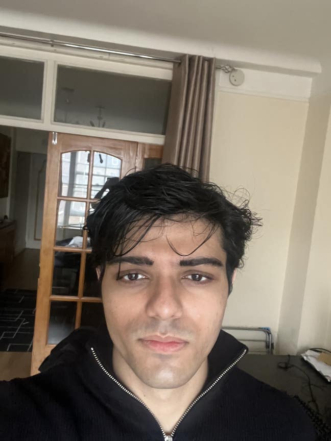 Looking for flatmates and friends Main Photo