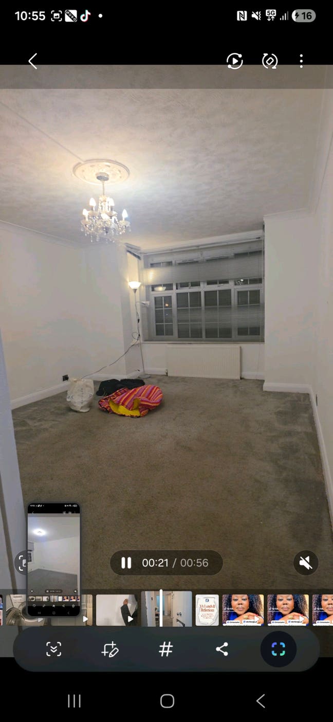 A double bed room in a a beautiful environment Main Photo