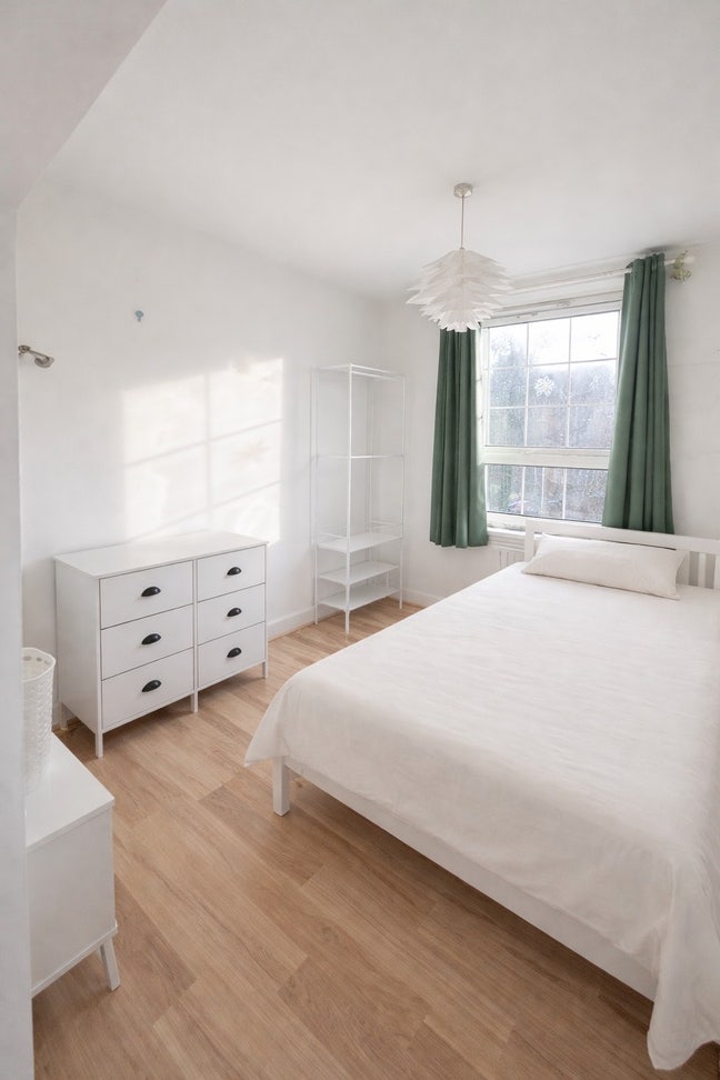 Room for Rent – E14 3QY Main Photo